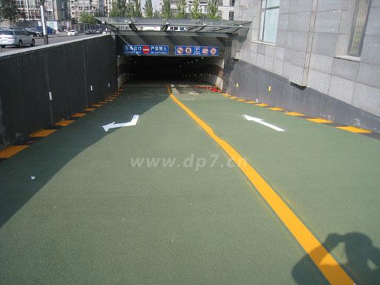 鋪砂止滑坡道地坪-歐進(jìn)建材m.xinbao288.cc